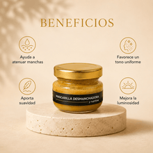 Cargar imagen en el visor de la galería, Mascarilla para manchas con miel y cítricos en frasco, resaltando sus beneficios de atenuar manchas y mejorar luminosidad.