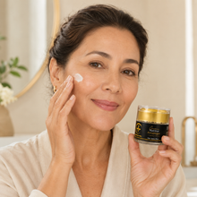 Cargar imagen en el visor de la galería, Crema Nutritiva Antiarrugas con Colágeno

